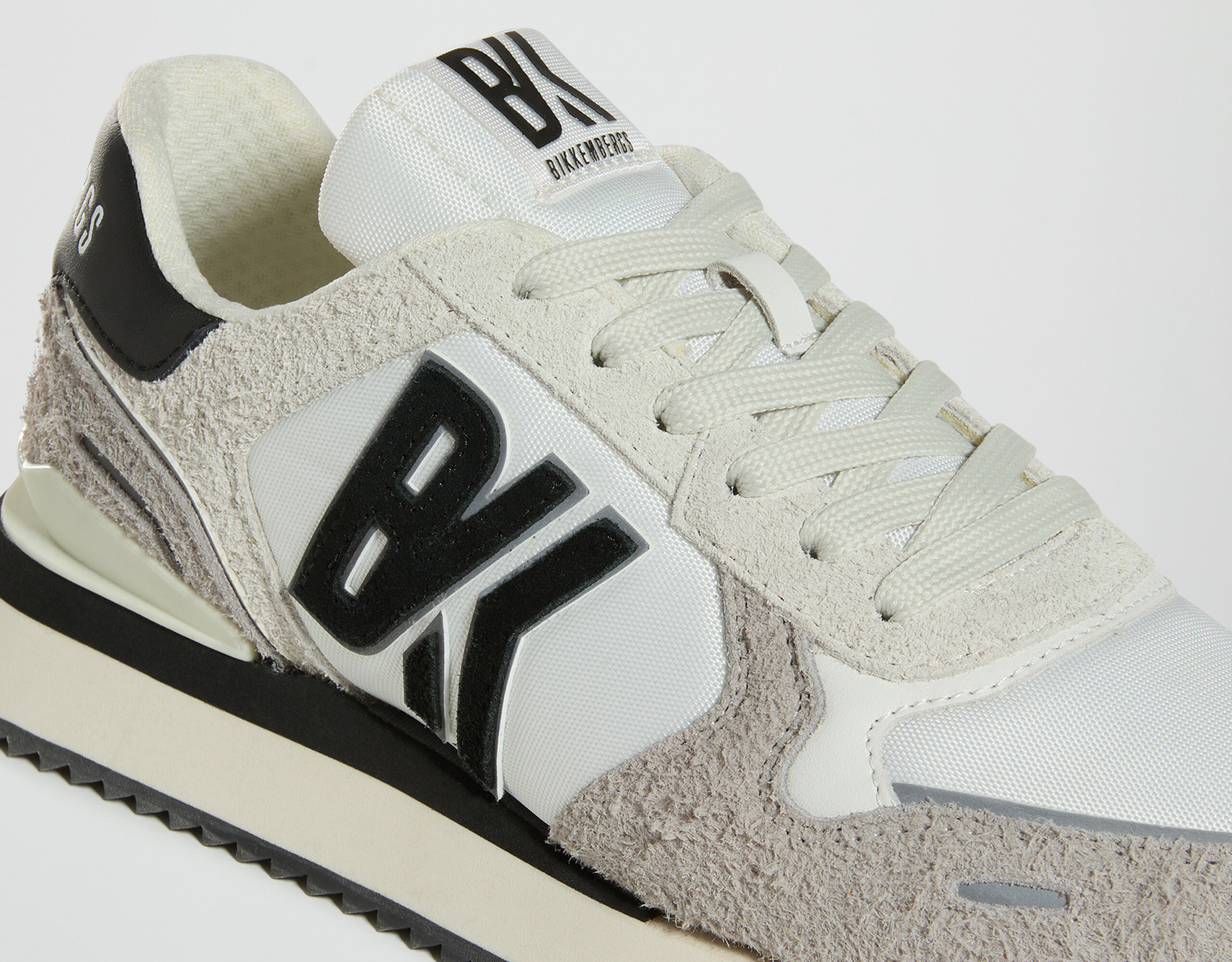 Men's trainers: sports shoes & leather trainers | Bikkembergs