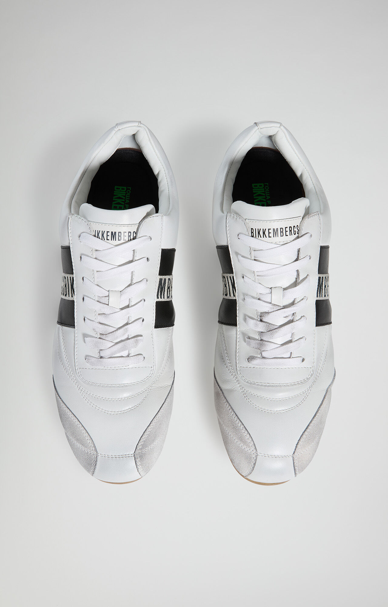 Men's Soccer sneakers with used finish - WHITE | Bikkembergs
