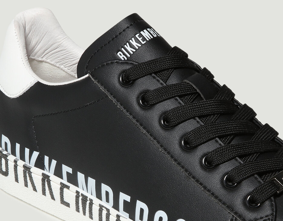 bikkembergs sneakers price
