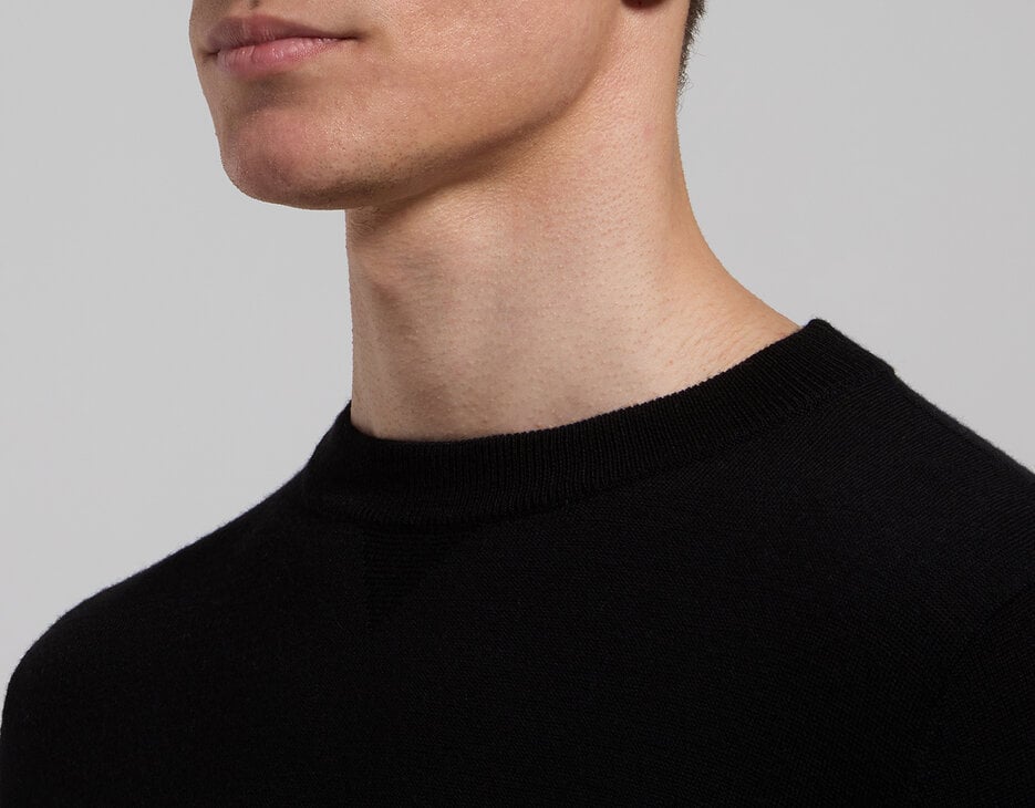 Men’s sweater with tonal logo, BLACK Men’s sweater with tonal logo, BLACK, hi-res-1