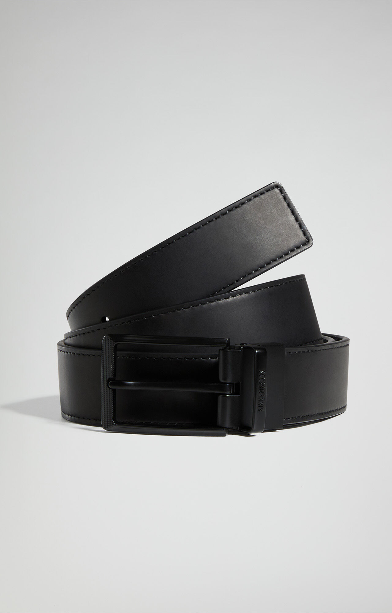 Men's belts: with logo, leather and buckled | Bikkembergs
