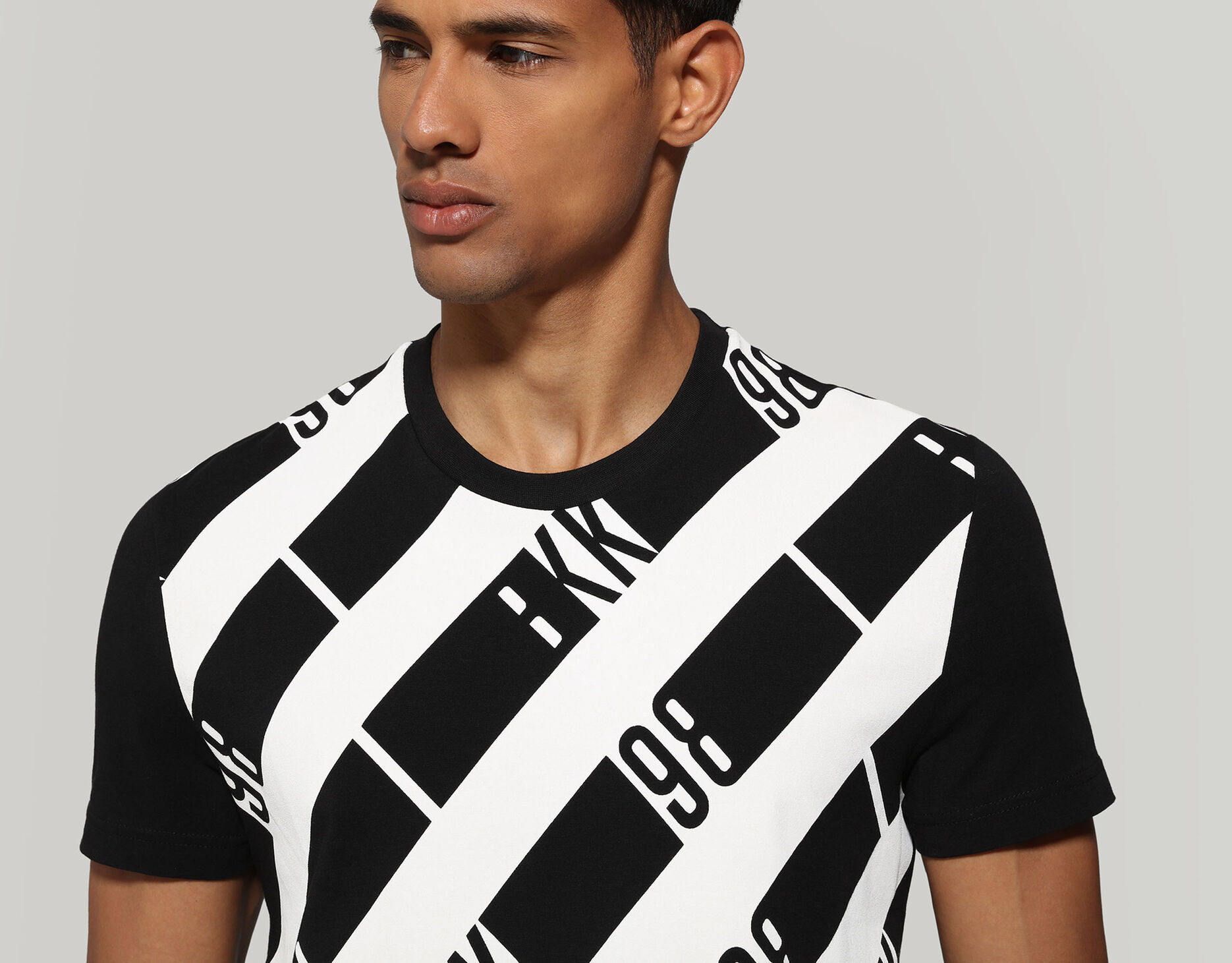 Bikkembergs Shop Online | Abbigliamento uomo, donna e bambino