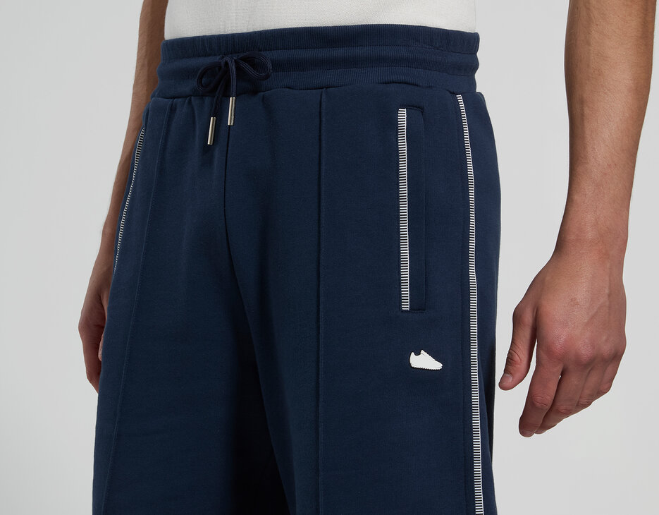 Men&rsquo;s sweat shorts, BLACK IRIS, hi-res-1