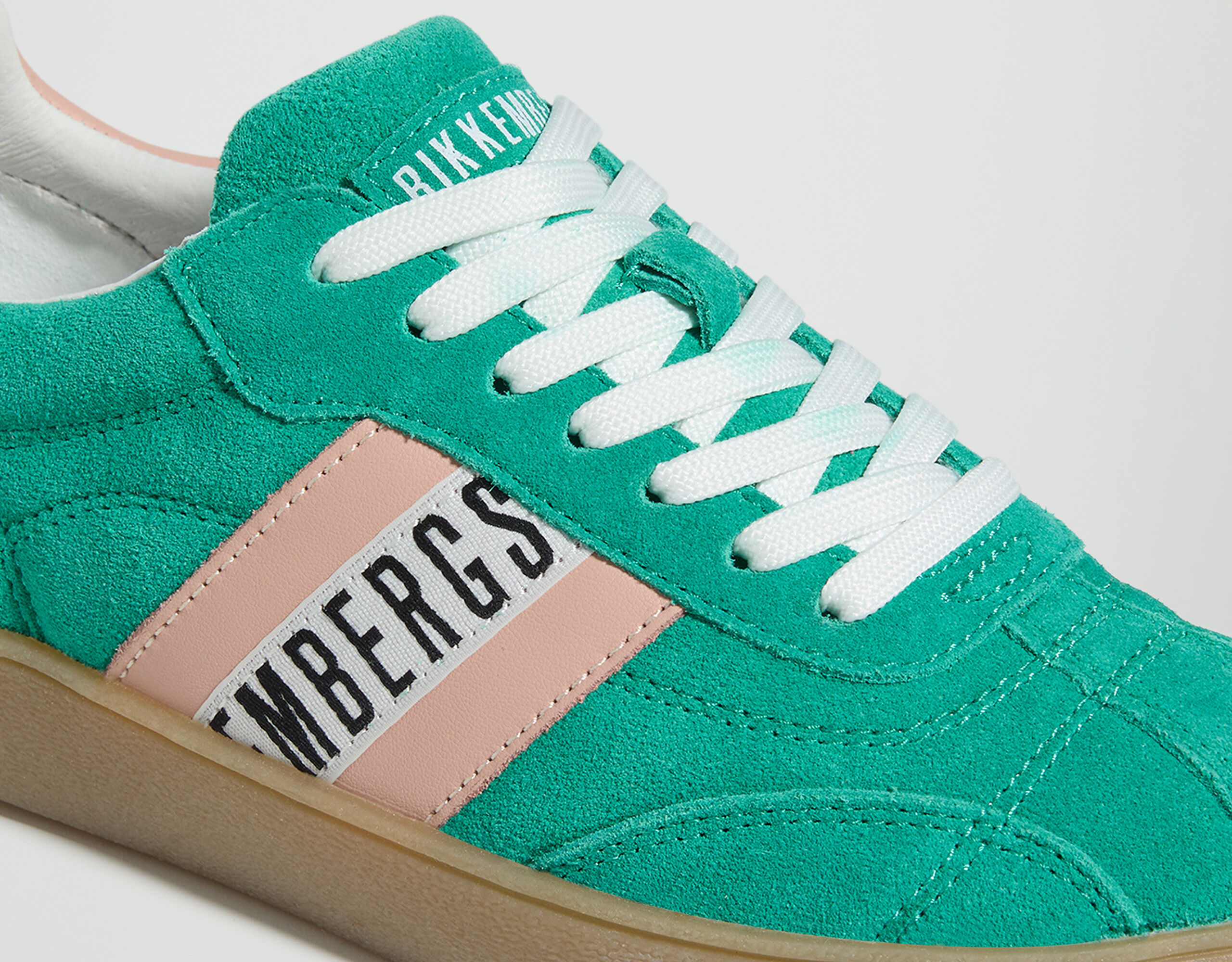 Women's shoes: trainers, sandals, boots | Bikkembergs