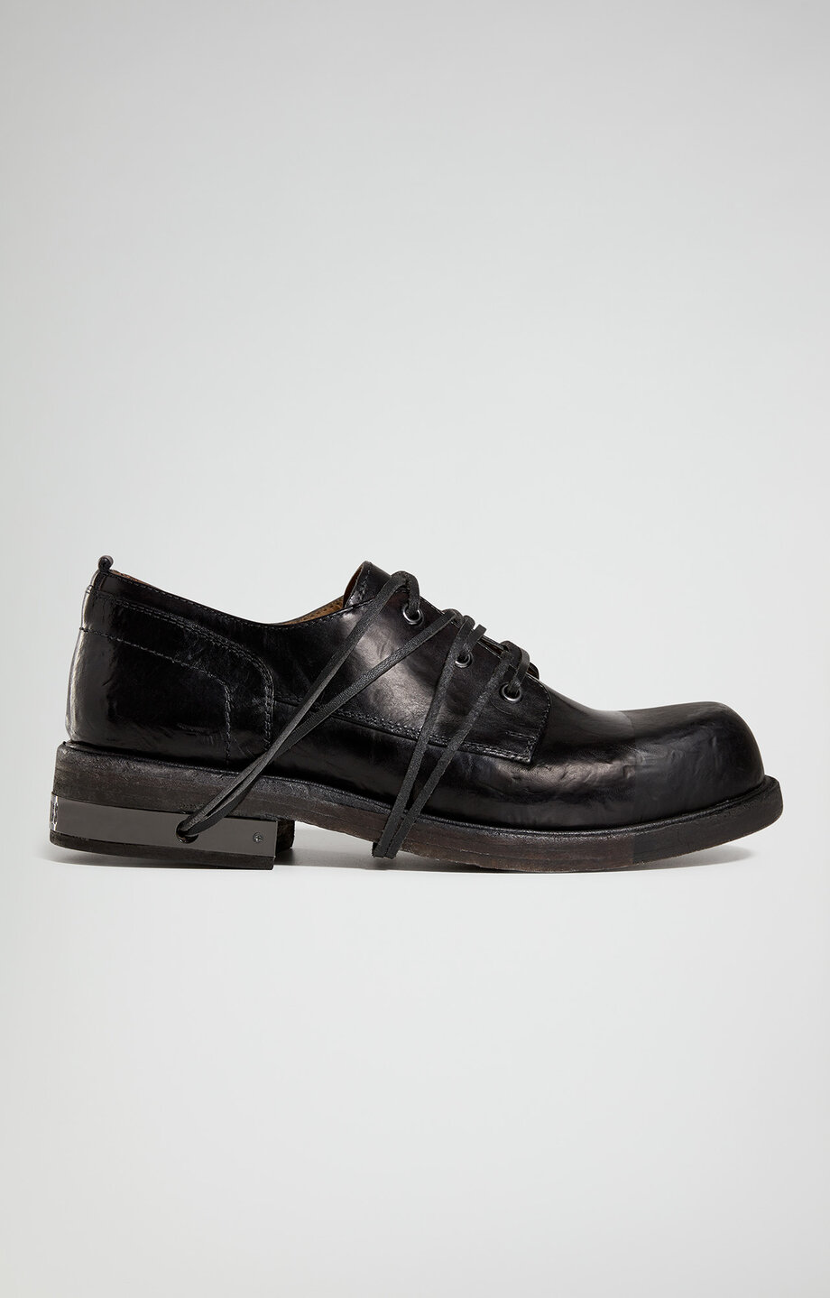 Met Hole men's shoes Bikkembergs