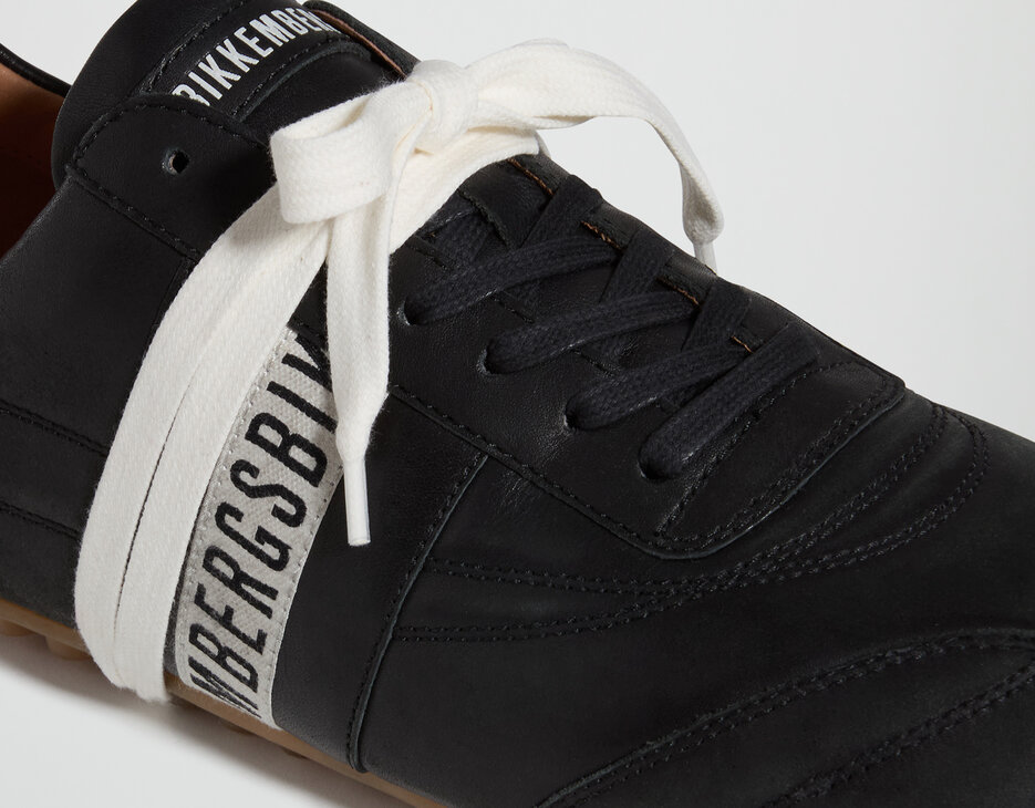 Men's Soccer M oiled leather sneakers, BLACK, hi-res-1