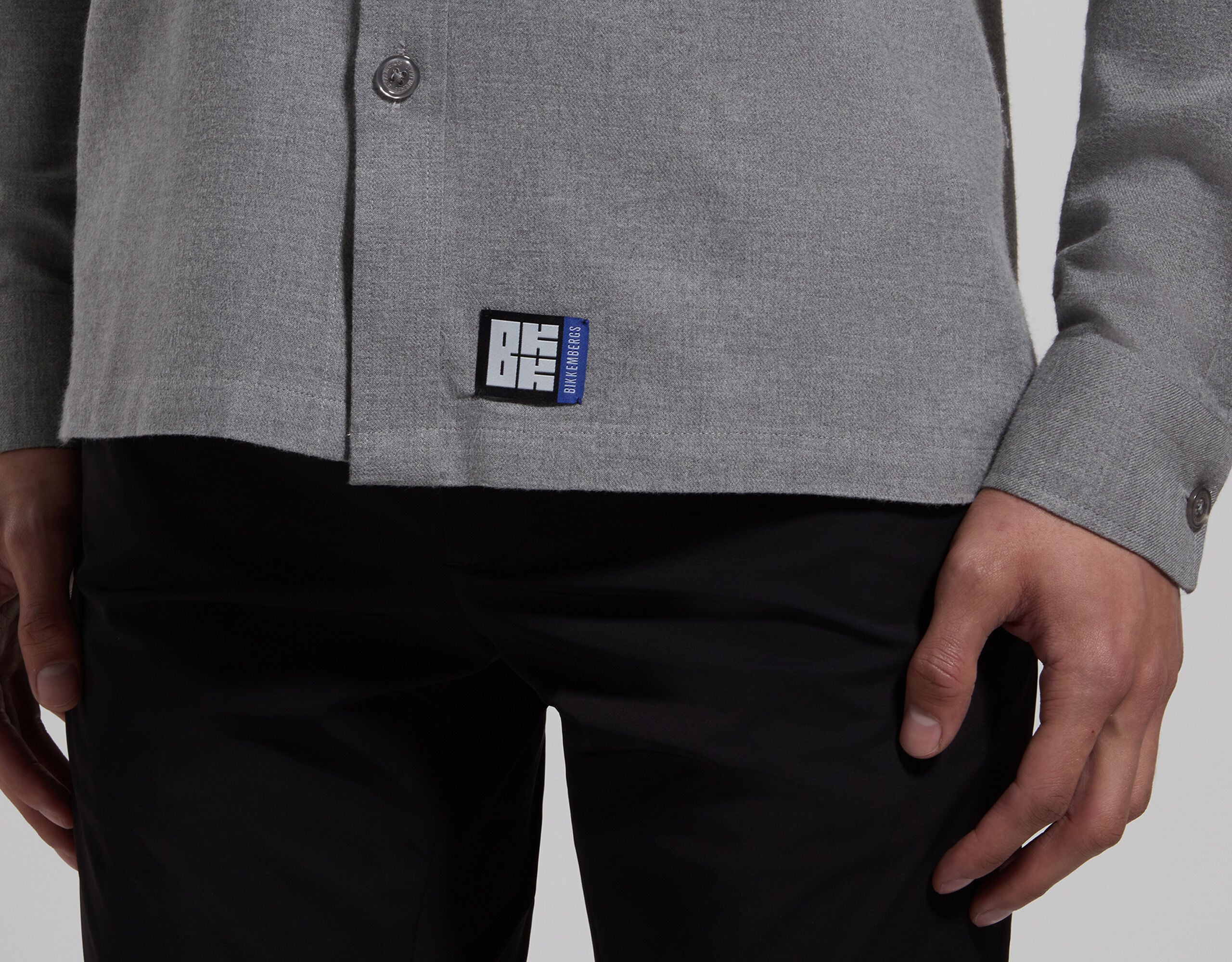 Men's shirts: linen shirts and poplin shirts | Bikkembergs