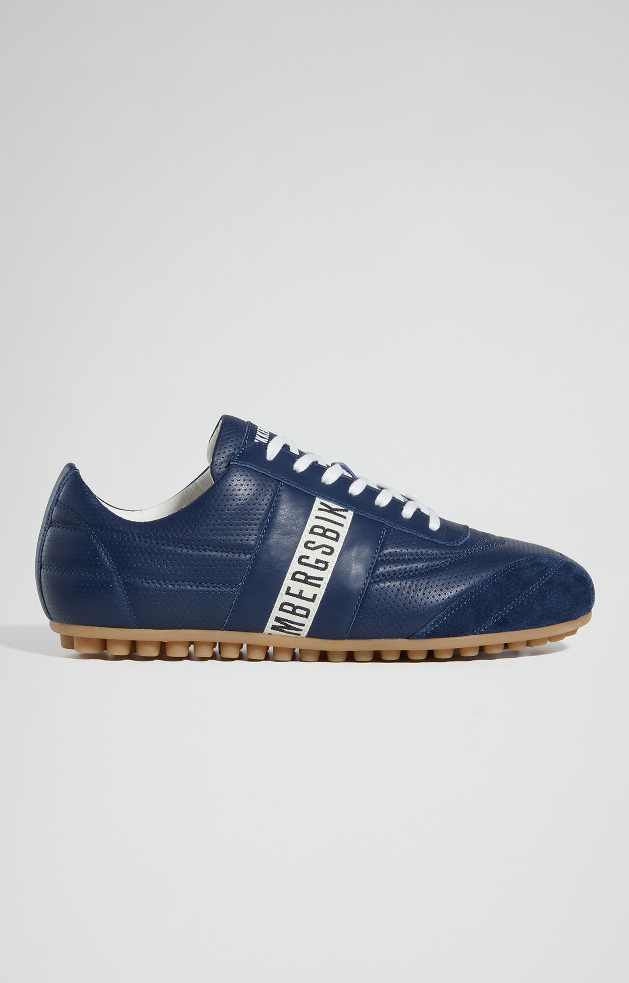 Men's trainers: sports shoes & leather trainers | Bikkembergs