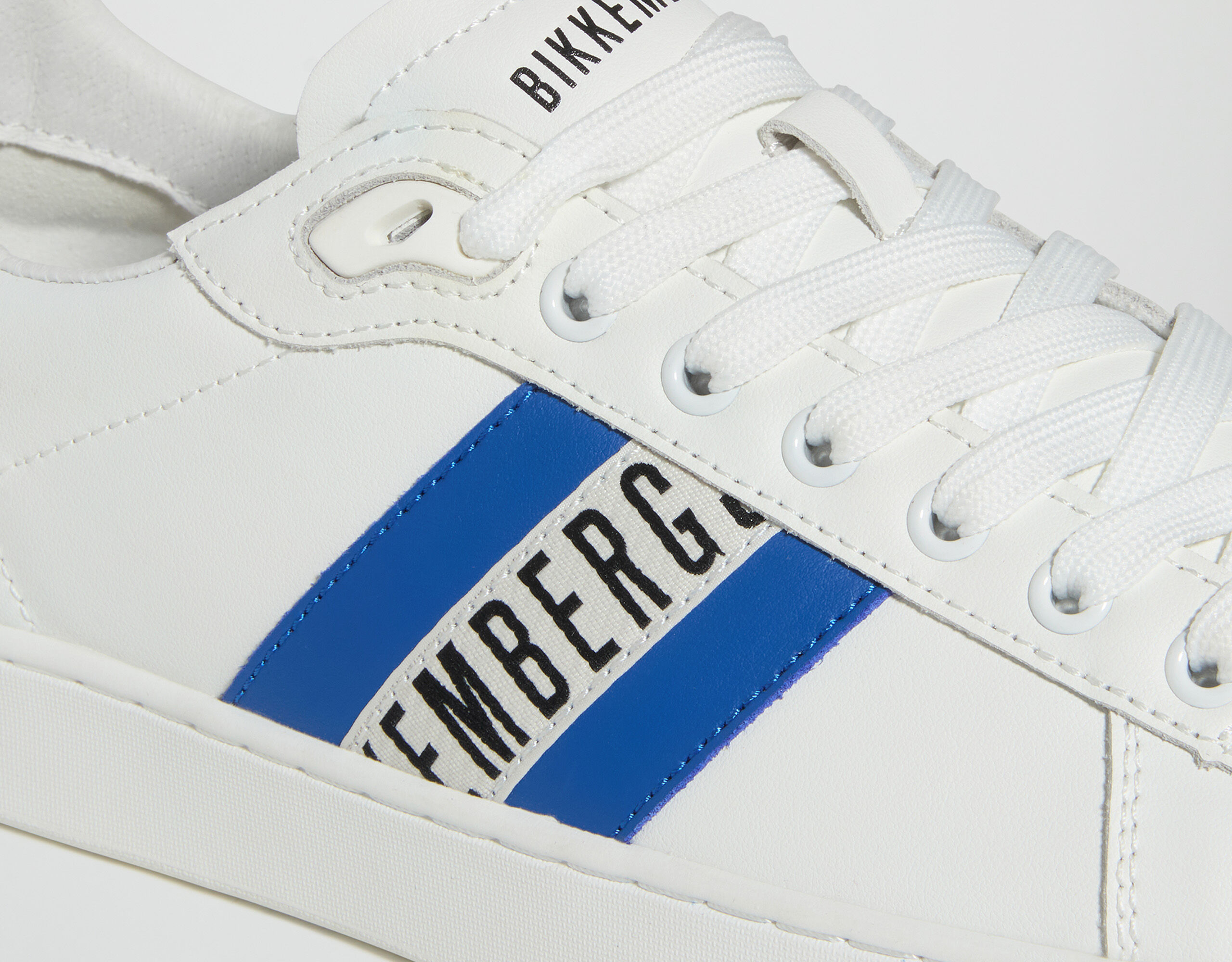 Men's Shoes: ankle boots, trainers and slides | Bikkembergs