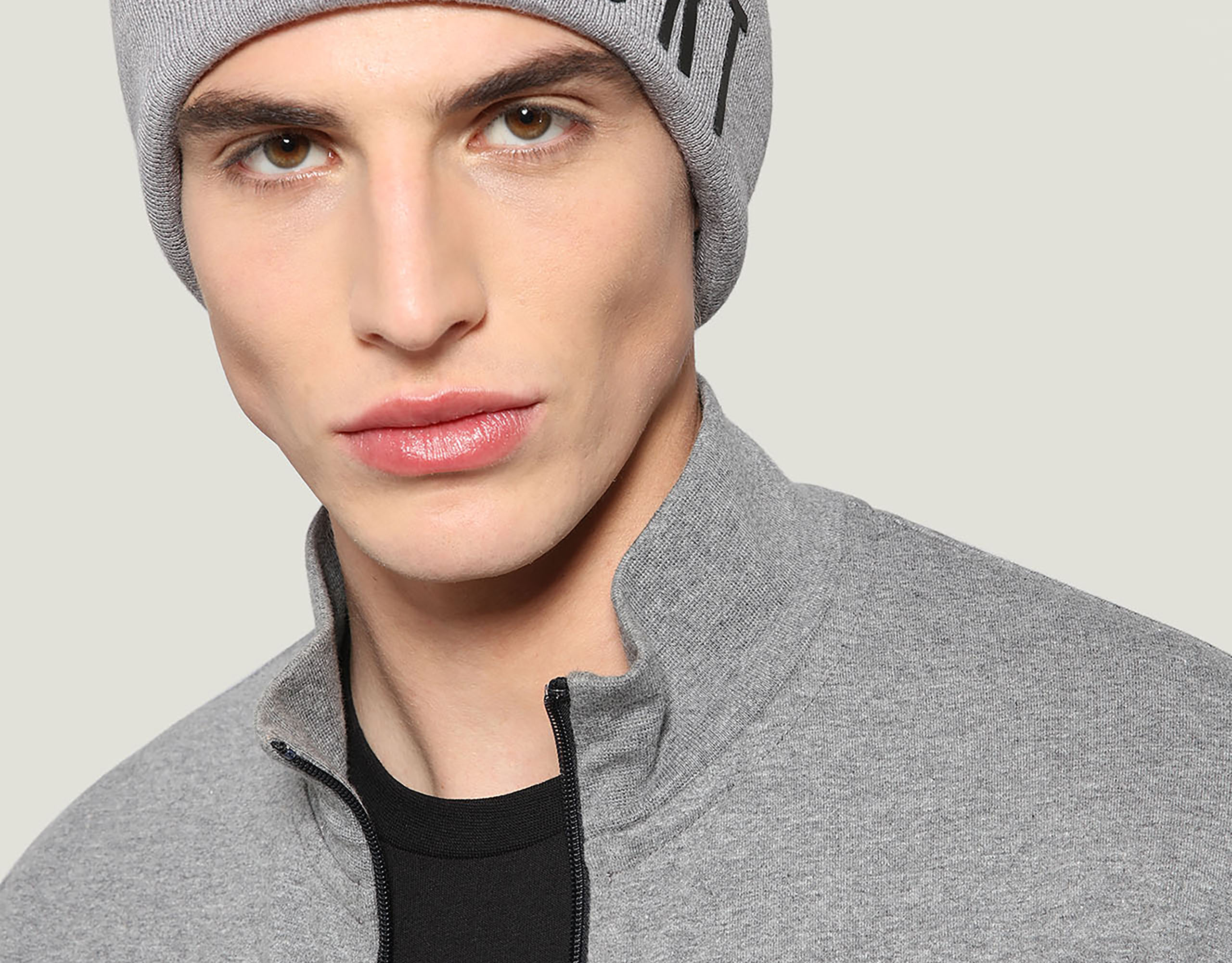 CAPPELLI, GREY LOGO BLACK, hi-res-1