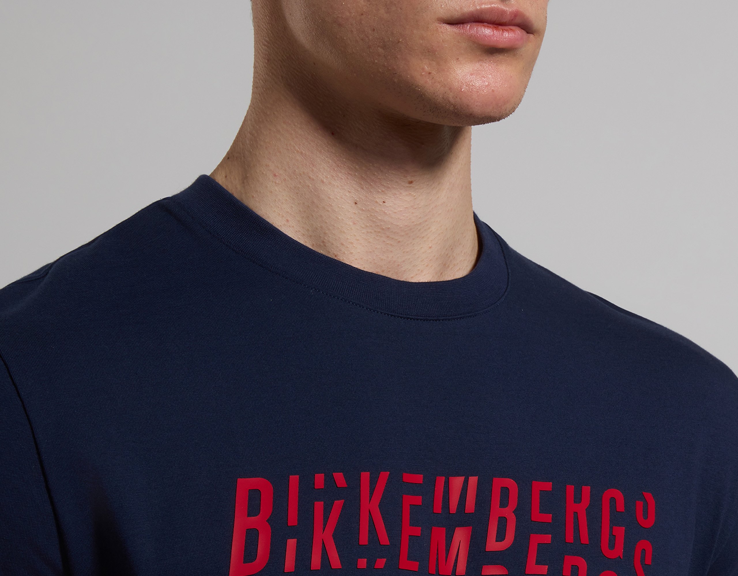 トップス 00s dirk bikkem bergs box shirt Dirk Bikkembergs Men's Tee Shirt Screen Print Soccer Logo Sport